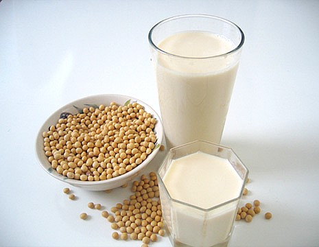 O leite de soja, nutritivo e benéfico a nossa saúde